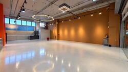 Carros Centre (D25), Factory #632985761